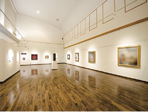 美術館展示壁面